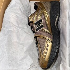 New Balance 1906R Mushroom/Black/Black Metallic
